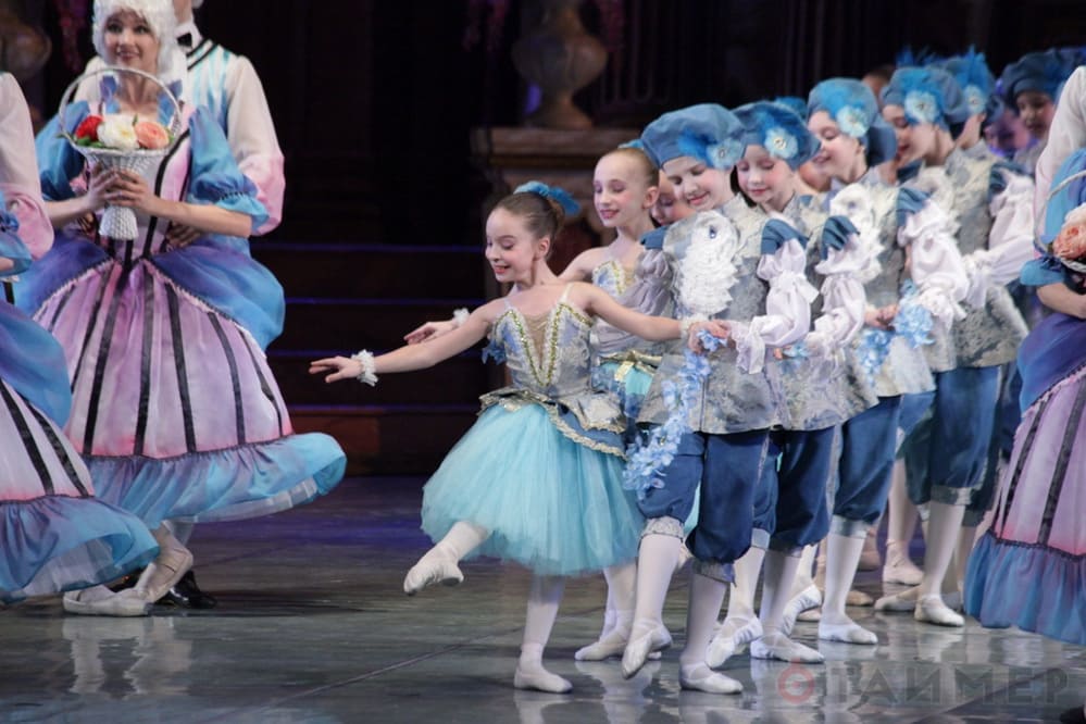 Sleeping Beauty. Grand waltz. Children of ballet schools in Odessa.